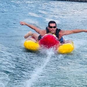 Meet your Posher, Jamie